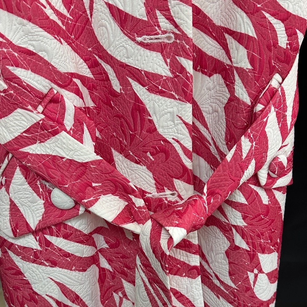 Spiegel Vibrant Pink and White Trench Coat - Picture 3 of 4